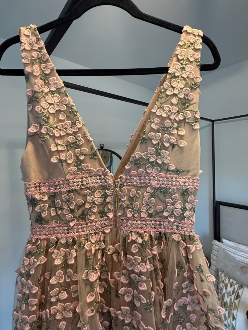 Bronx & Banco Megan Maxi Dress Rose Floral Embroidered Gown Size S - Picture 9 of 13